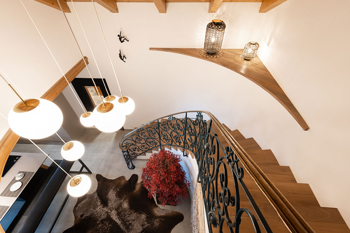 designferienhaus-xxl-chalet-ski-in-out-wagrain-35