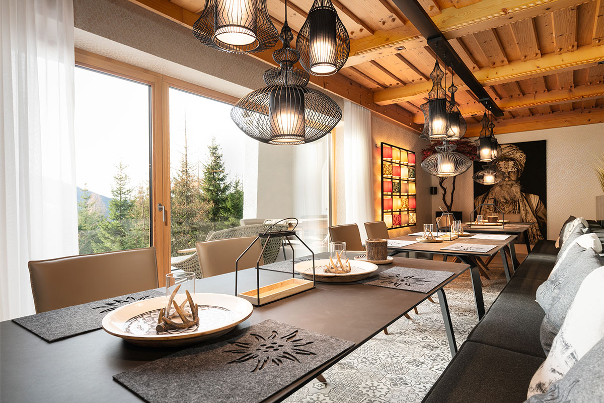 designferienhaus-xxl-chalet-ski-in-out-wagrain-54